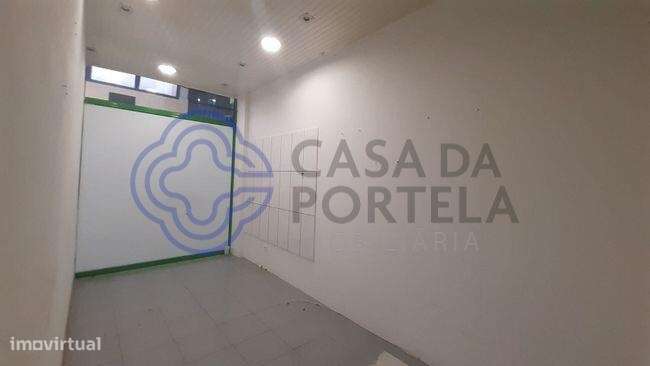 Loja para venda situada no centro do Montijo. - Grande imagem: 5/12