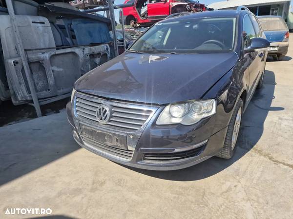 Dezmembram Volkswagen Passat B6, an 2007, diesel cod BMP, cutie DSG - 9