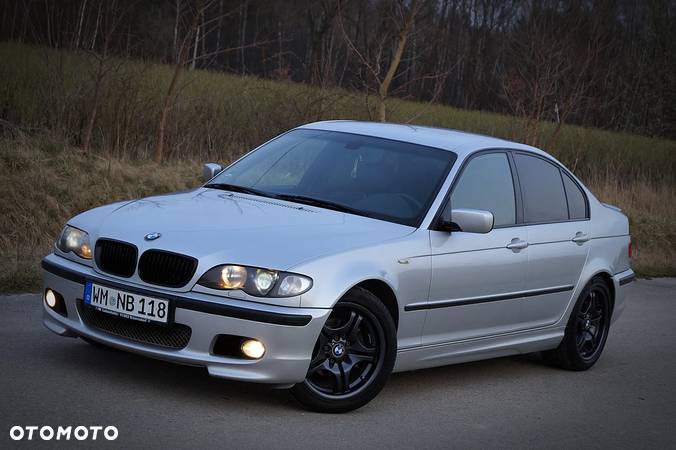 BMW Seria 3 320i - 1