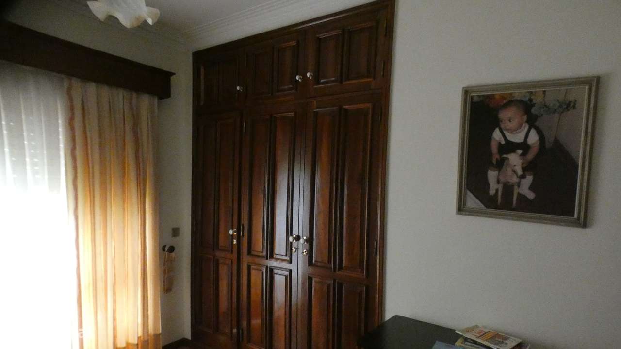 Moradia T5 S. Mamede Coronado-26