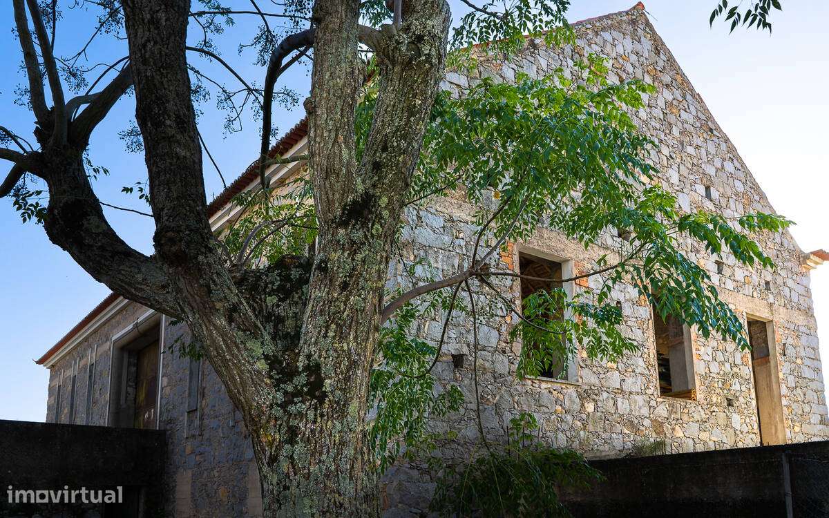 Armazém no Centro de Marmelete - Grande imagem: 4/9