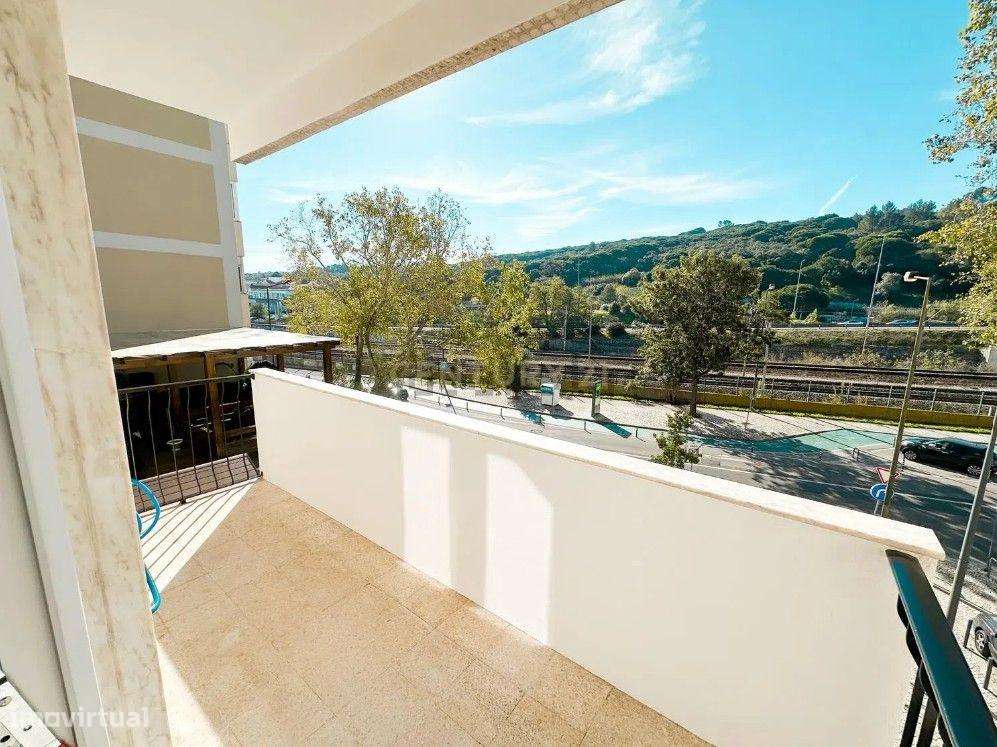 Apartamento T3 Totalmente Remodelado, São Domingos de Benfica.-16