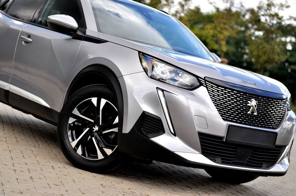 Peugeot 2008 II (2019-) BlueHDi 110 Allure Pack 2021