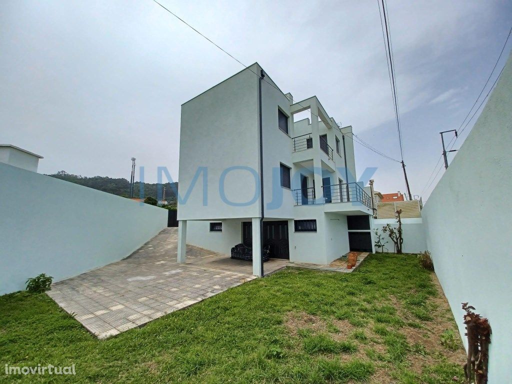 Moradia T3 em Moledo, Caminha com Vista Mar