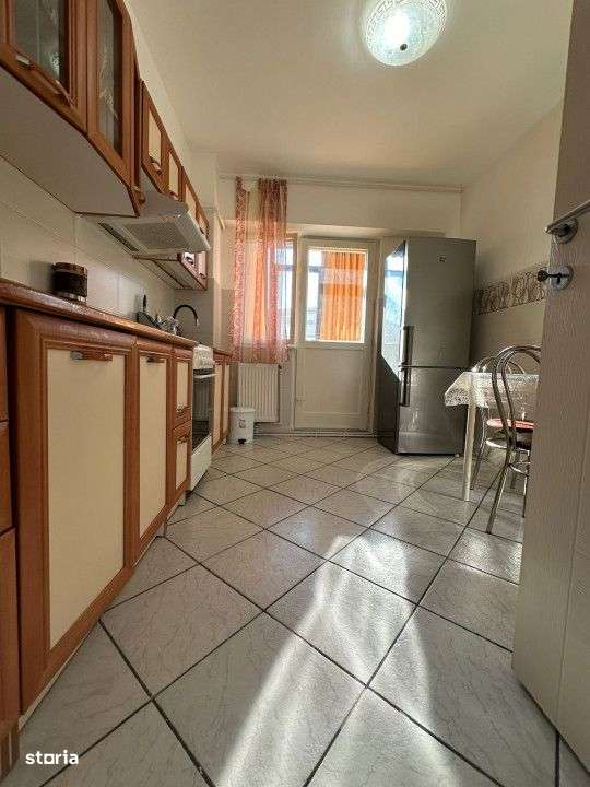 - Apartament 2 camere decomandat, zona Vidin, etaj 2. - Imagine principală: 4/8