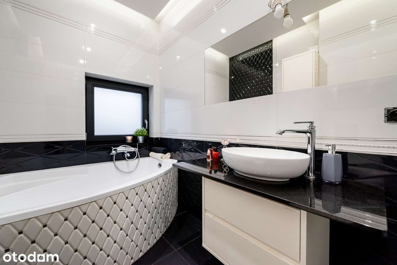 Komfortowy/6 pokoi/garaż/wiata/ładnie urządzony/wysoki standard-11