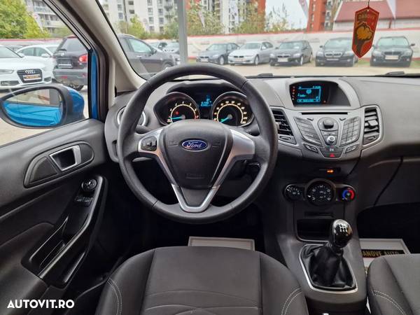 Ford Fiesta 1.25i Ambiente - 18