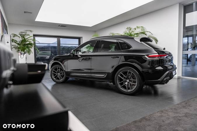 Porsche Macan T - 29