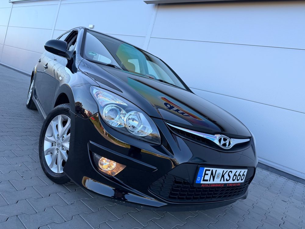 Hyundai i30 I 1.4 Blue Classic 2011