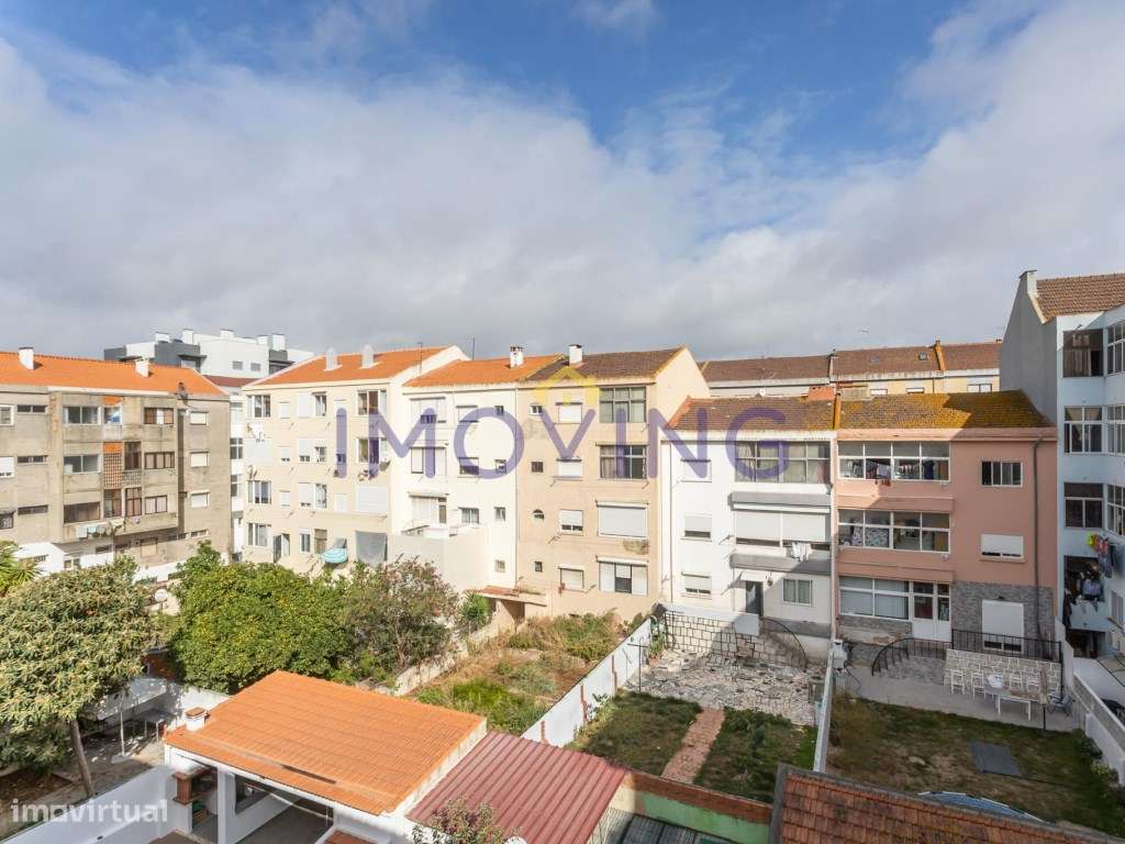 Apartamento T2 para venda no Barreiro-21