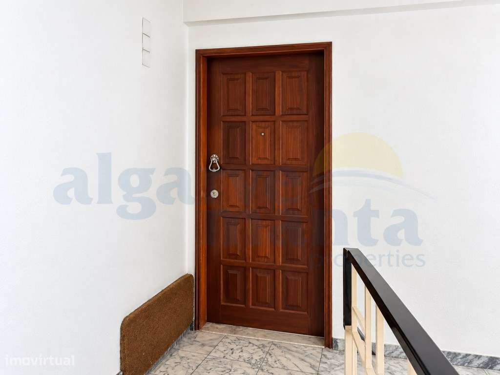 Apartamento T2 para Remodelar na Porta Nova - Tavira | Excelente Po...-18
