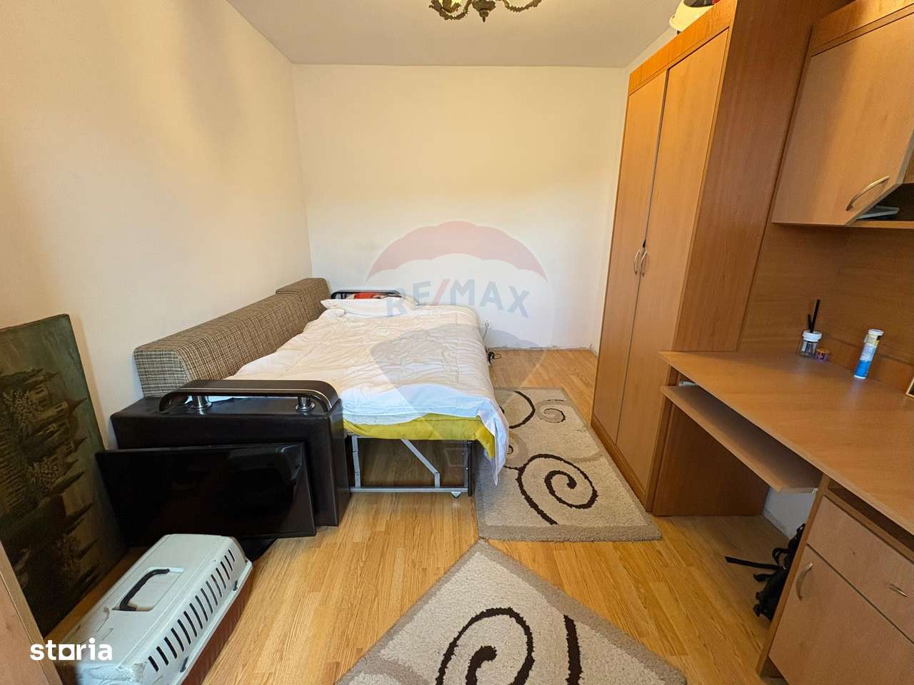 Apartament spațios cu 4 camere, vedere spectaculoasă, intrare Racadau-15