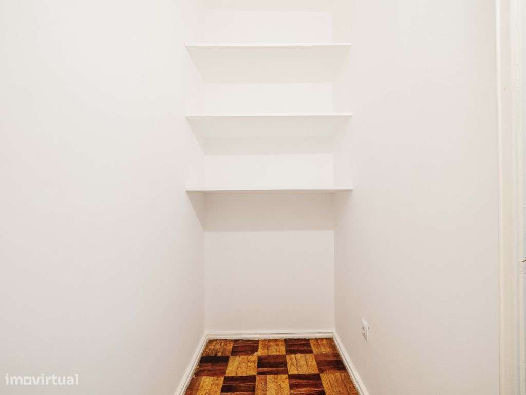 T2+1 Venteira Amadora (Á Segurança Social)-19