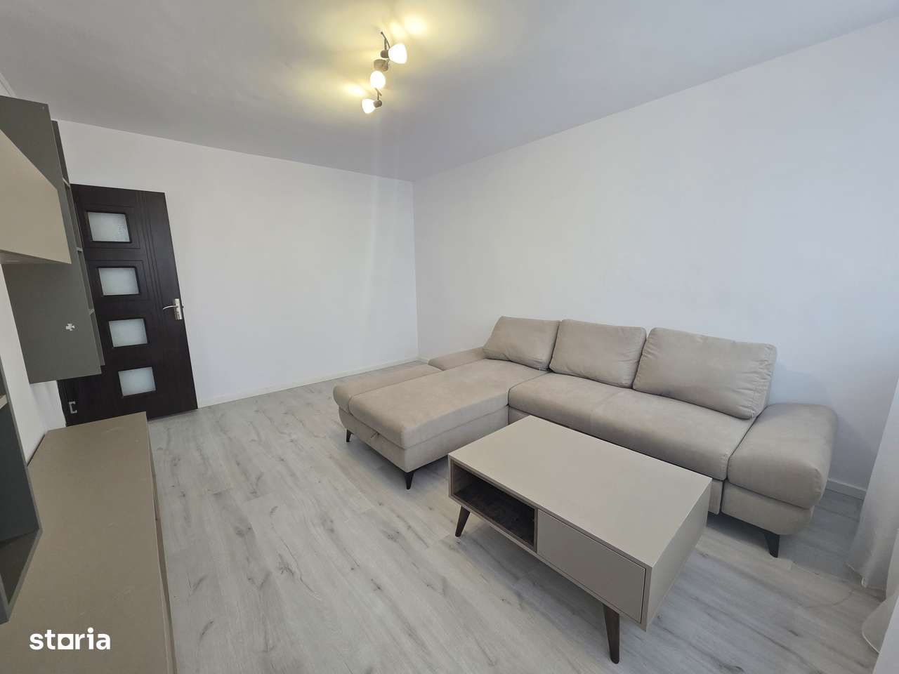 Vanzare apartament 2 camere Eroii Revolutiei, str. Vigoniei, cf.I, dec-4