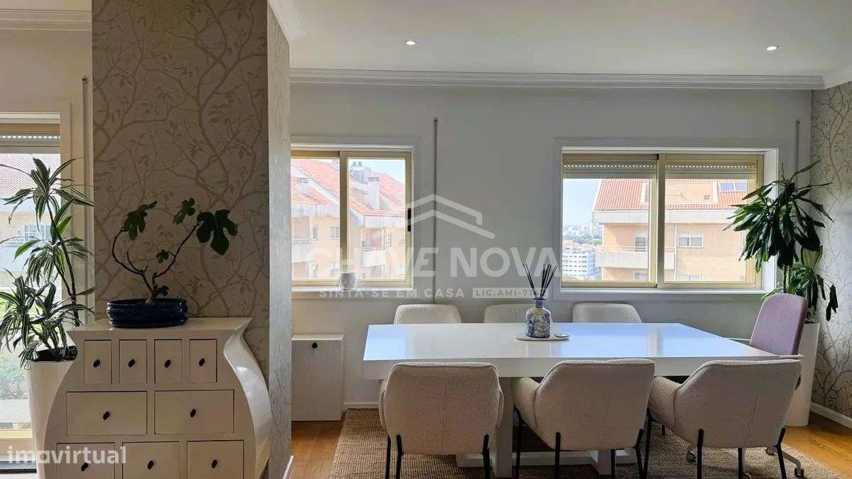 T2+1 Duplex c/ Terraço e Solário em Canidelo-31