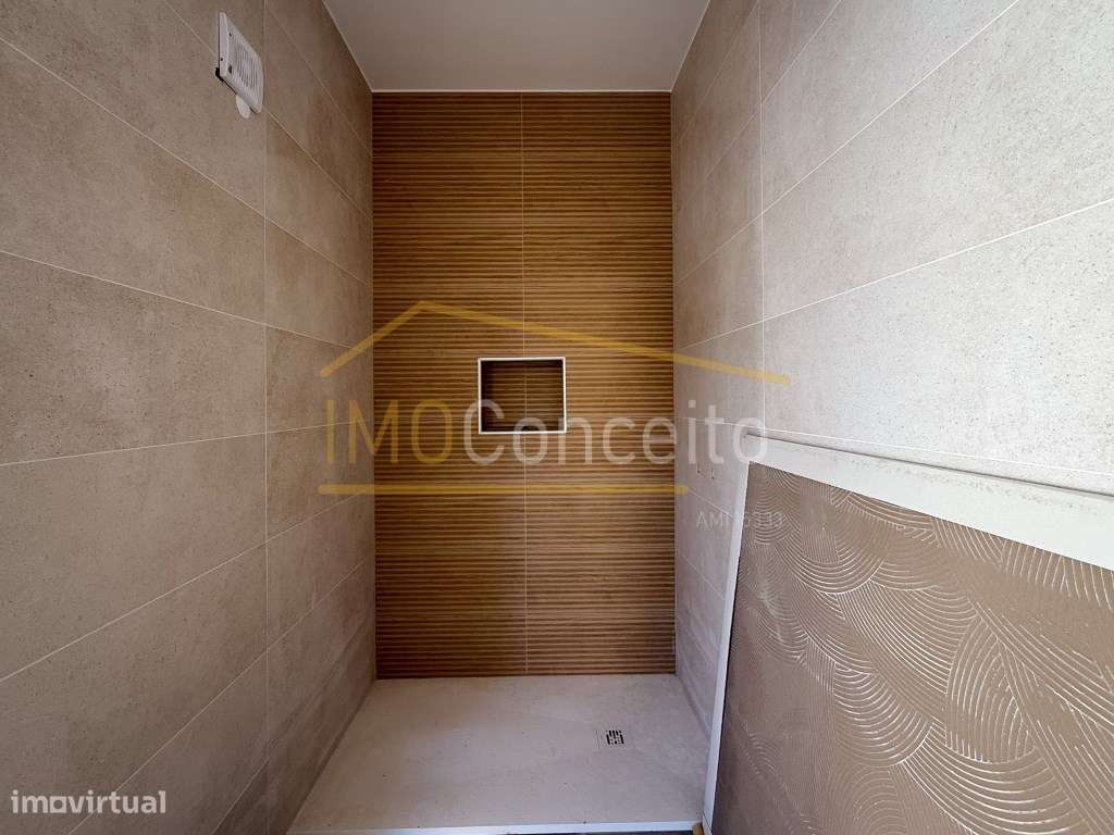 Moradia T5 Venda Entroncamento-32