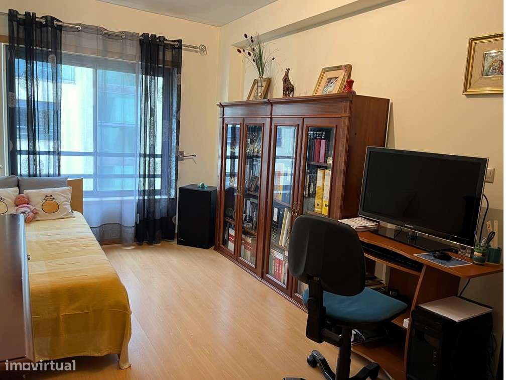 Excelente T2 Quinta do Conventinho / Stº Ant Cavaleiros-20