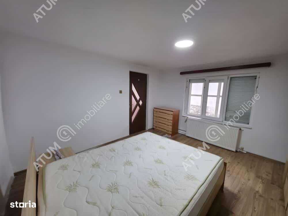 Casa spatioasa cu 3 camere si gradina in zona Terezian din Sibiu - Imagine principală: 5/20