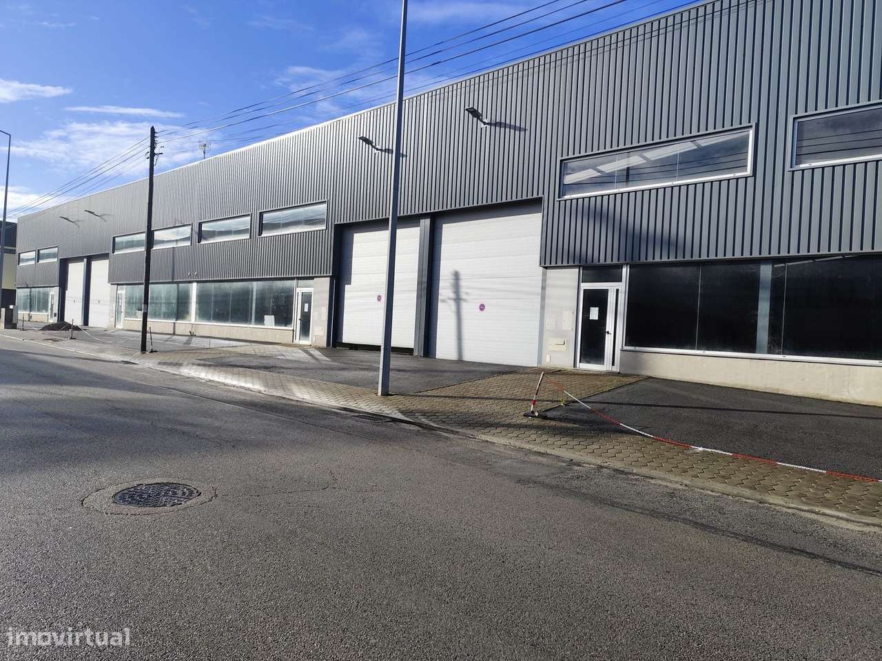 Pavilhão novo na Z.I. da Palhaça, Aveiro-1