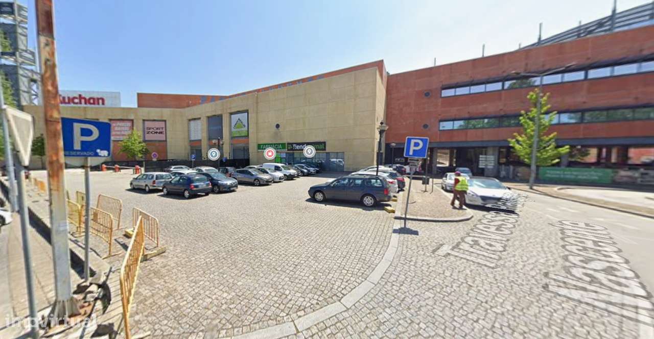 Moradia T2 c/ Terraço de 40m² e Garagem – Rio Tinto (Areosa)-1
