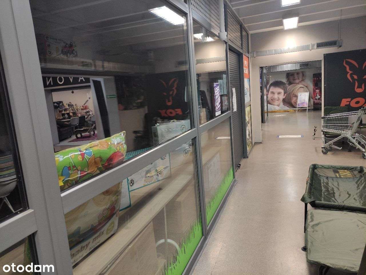 Centrum Handlowe DOMINO - Pełny obrazek: 4/9