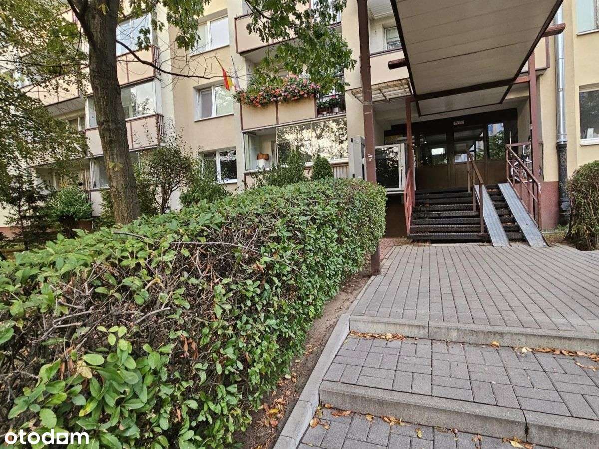 Idealne 3 pokoje + gabinet, balkon-1