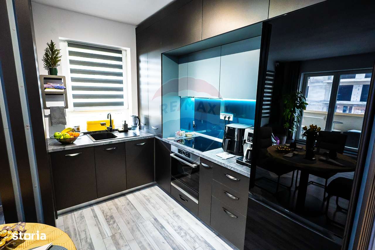 Apartament cu 3 camere de vânzare în zona Tomis Plus-5