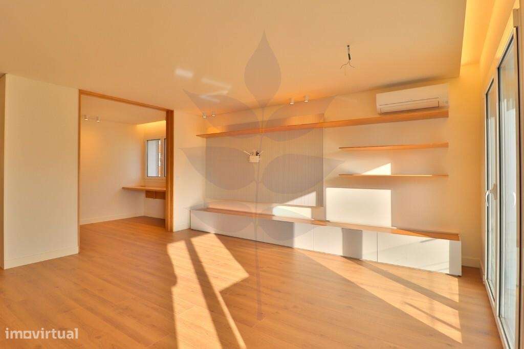 Apartamento T3 Totalmente Renovado no Centro da Cidade ✨-21