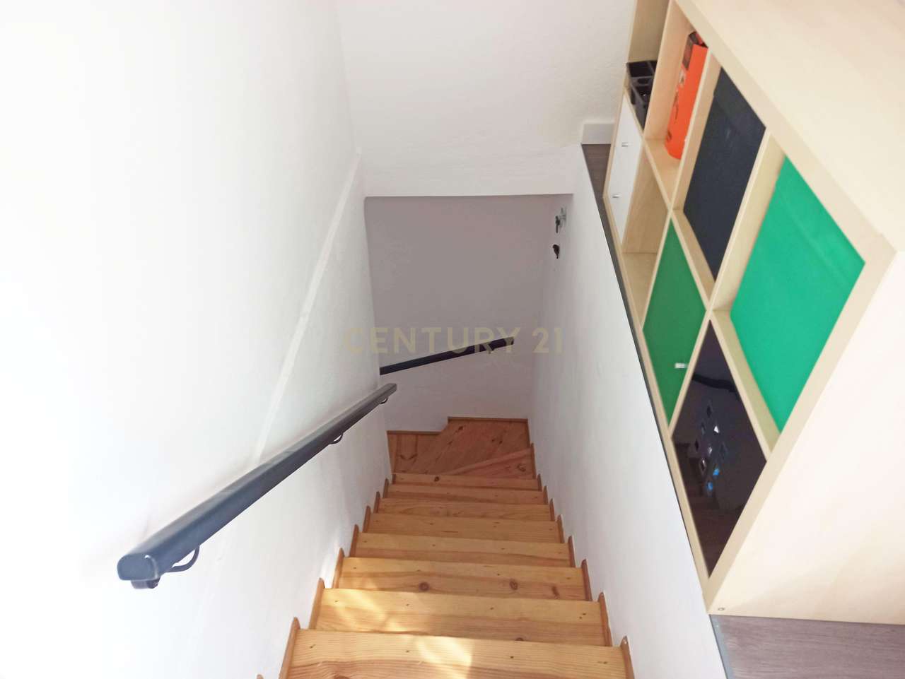 Apartamento com terraço e vista junto ao jardim do Torel-22