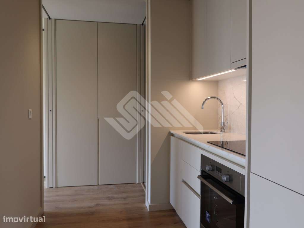 Apartamento T1 com Vista Panorâmica - Rotunda da Boavista / Casa da...-9