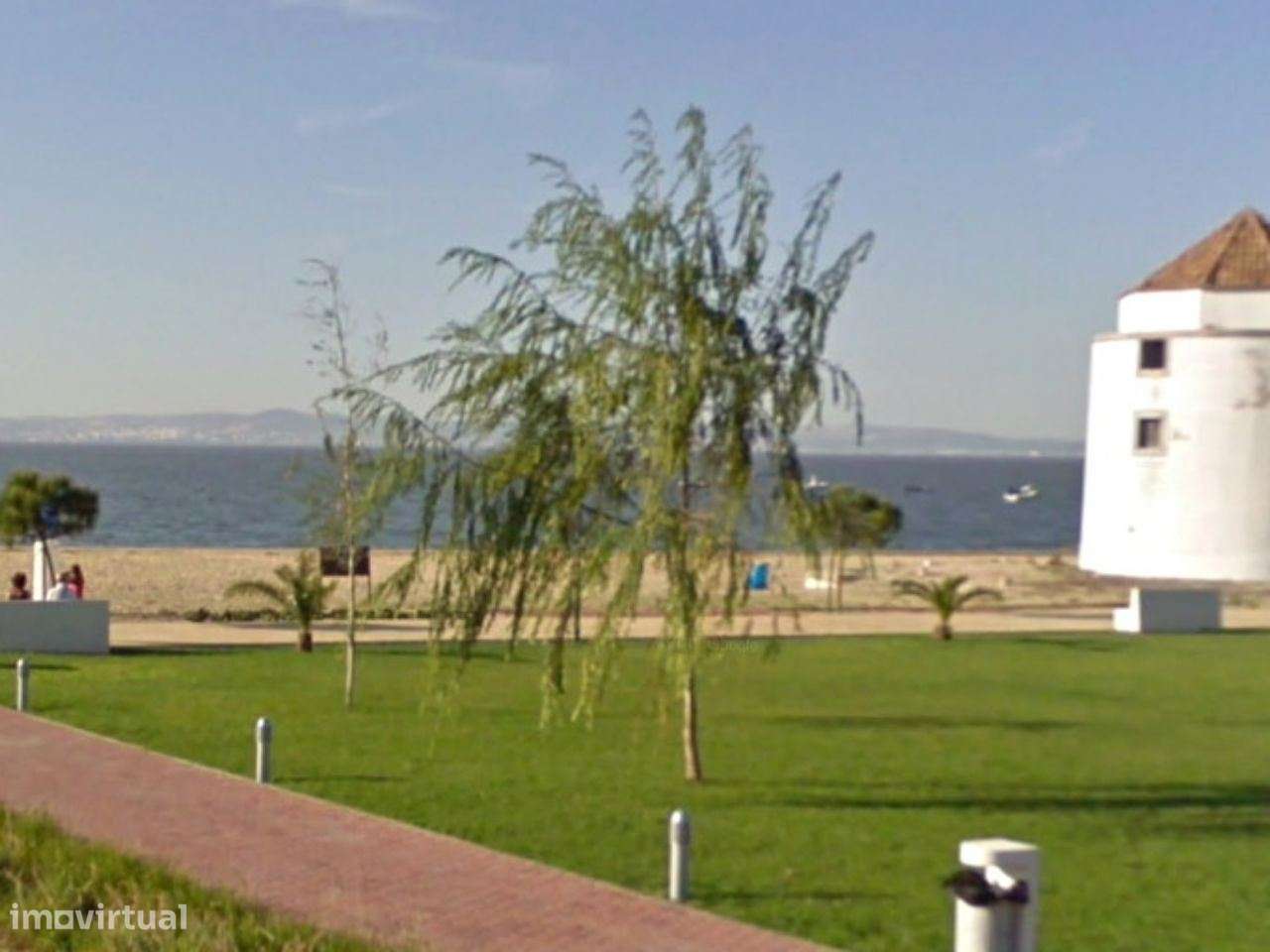 Alcochete centro vende-se terreno urbano 3.600m2 habitação comercio... - Grande imagem: 2/25