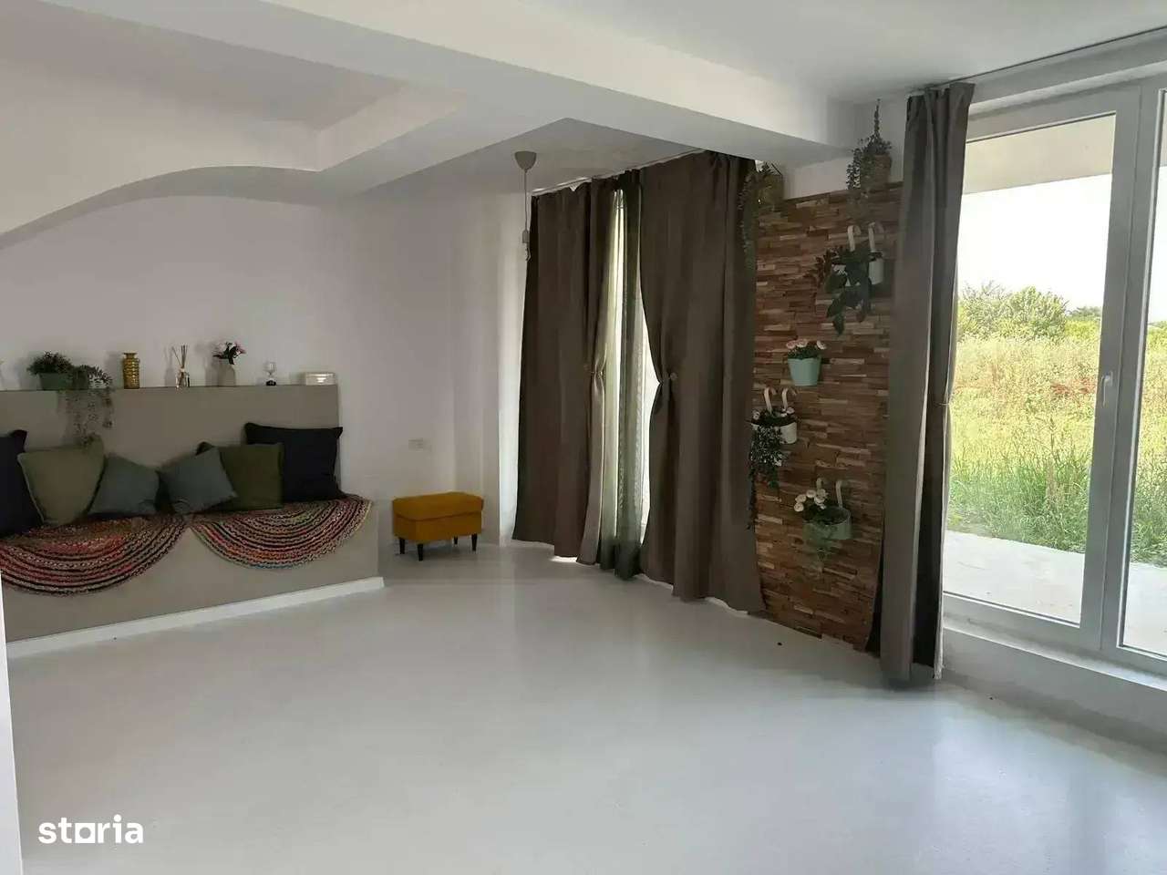 THERME - VILĂ ÎN STIL MEDITERANEAN – Comision 0 - Imagine principală: 2/12