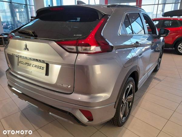 Mitsubishi Eclipse Cross - 5