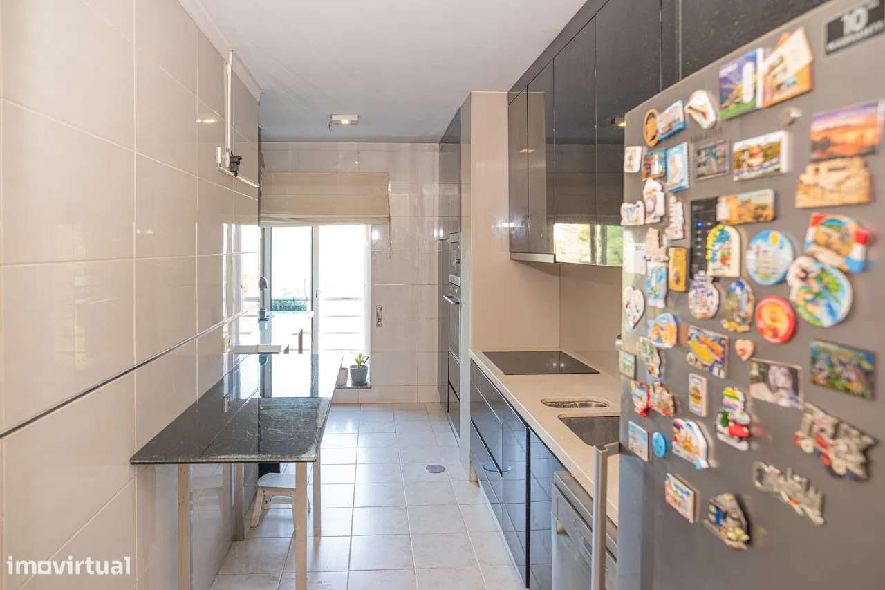 T3 com Suíte | Condomínio Fechado com Piscina | Barcelinhos-7