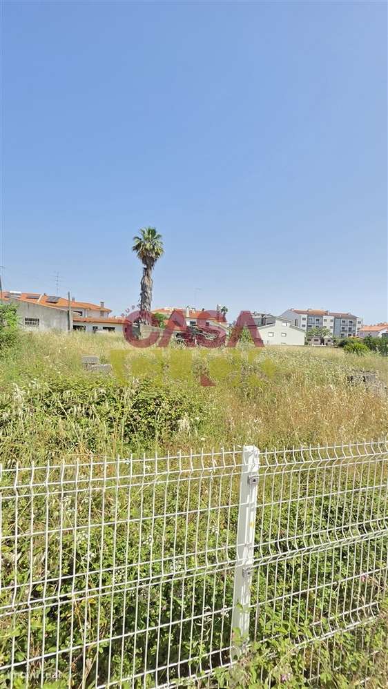 Terreno Para Construção T3 Venda em Nossa Senhora de Fátima,Entroncame-16