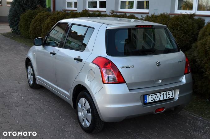 Suzuki Swift 1.3 Black and White - 5