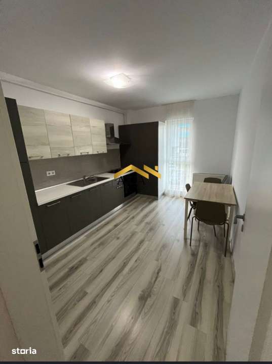 Apartament 2 camere, zona Eroilor!-1