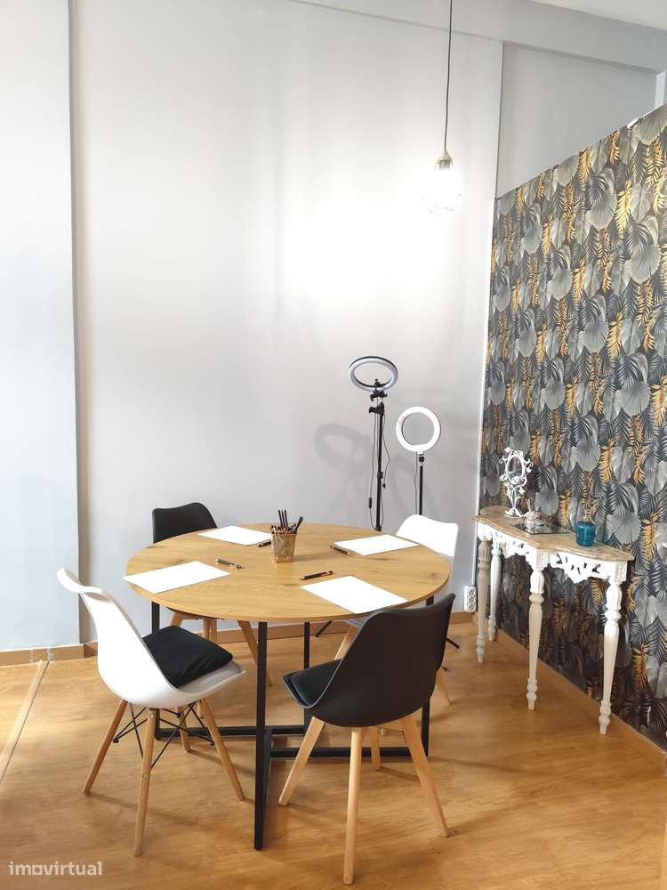 Trespasse de Centro de Estética no Centro da Cidade da Maia!-11