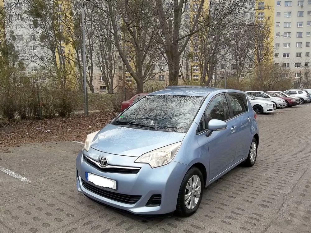 Toyota Verso-S 1.33 VVT-i Multidrive Comfort 2013