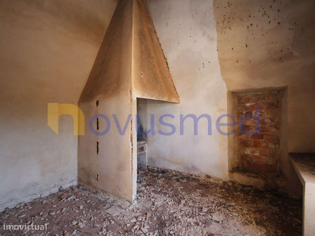 Moradia térrea para reabilitar na Centeeira, Paderne - Albufeira, N...-12