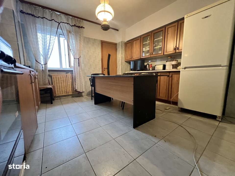 Apartament ultracentral 3 camere Maior Sontu Pitesti-6