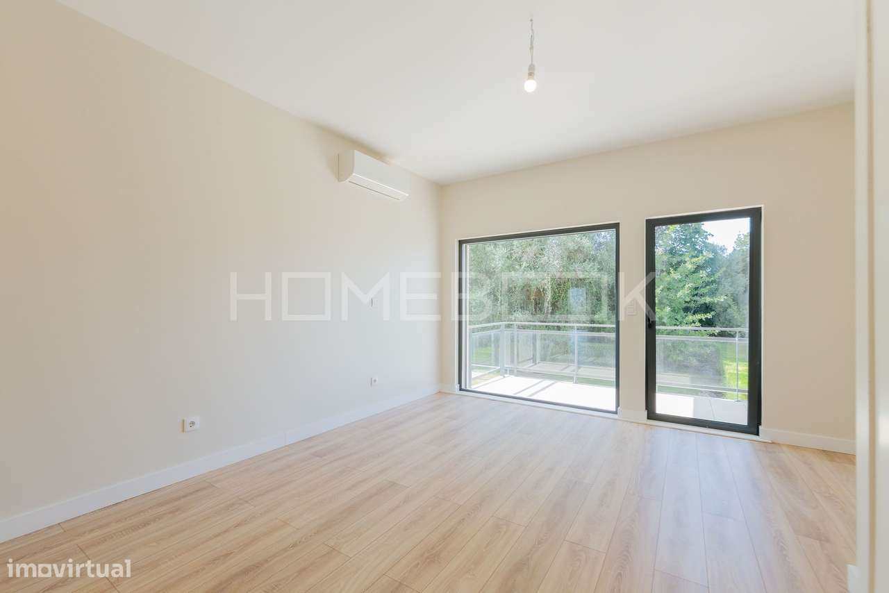 MORADIA T4+1 VÁRZEA DE SINTRA, 3 PISOS, GARAGEM e PISCINA-50