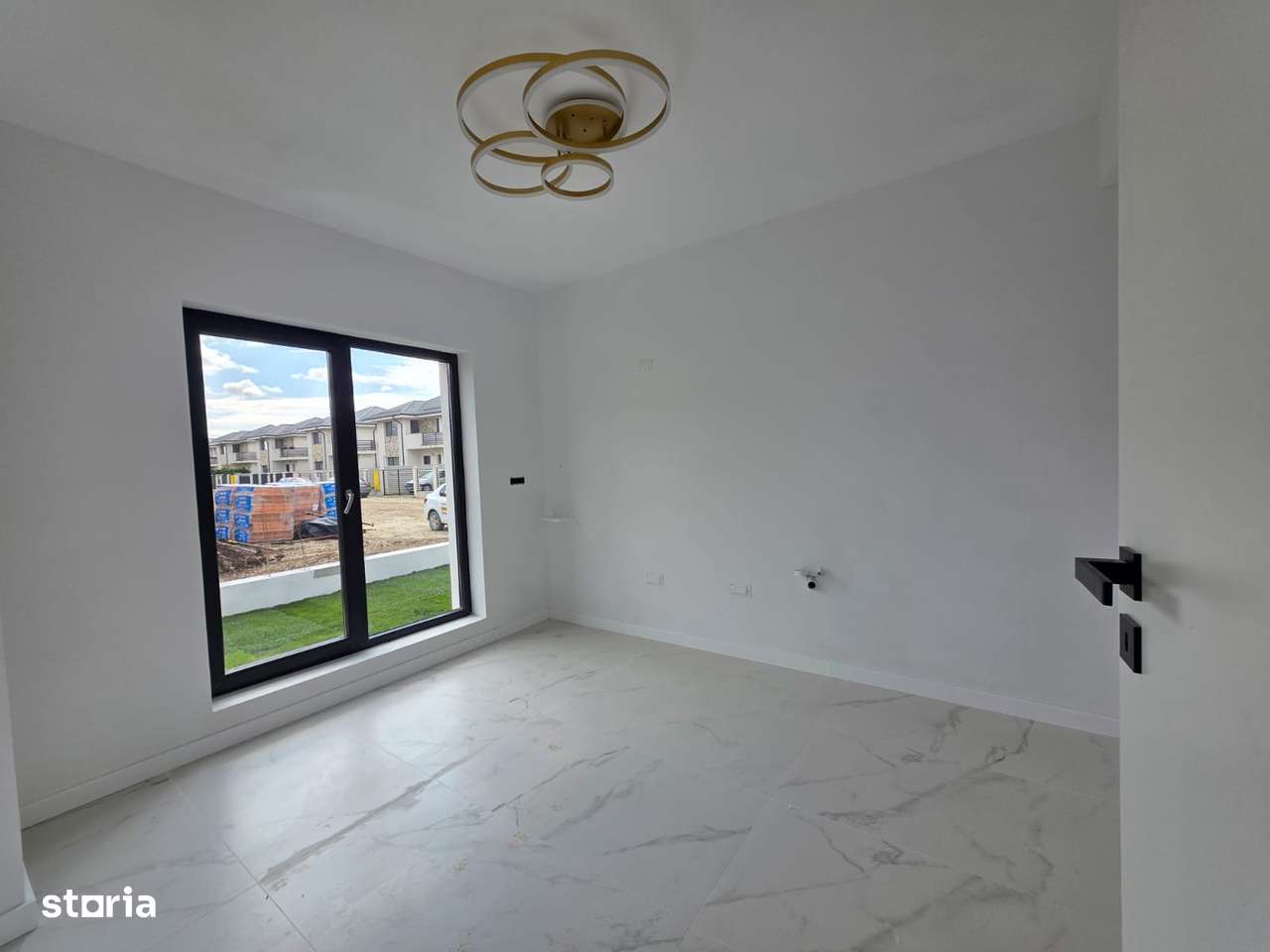 Casa ZONA CENTRALA Comuna Berceni Ilfov CASA P+1-6