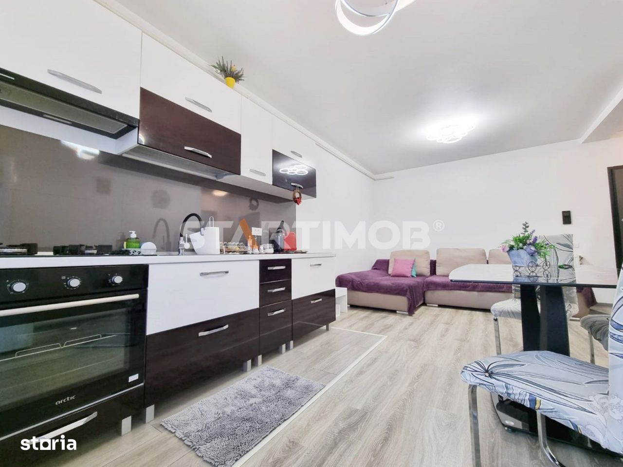 Apartament mobilat cu parcare Ghimbav