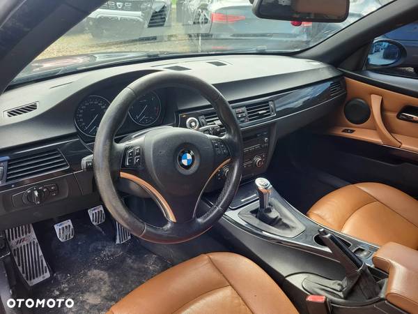 BMW Seria 3 330d DPF Cabrio - 4