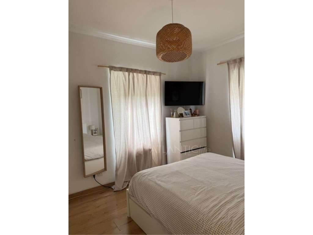 Moradia T2 Remodelado - Centro de Mem Martins-6