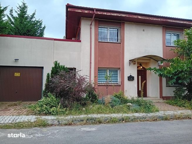 Casa in Complex Riviera, Bucurestii Noi, Sector 1-3