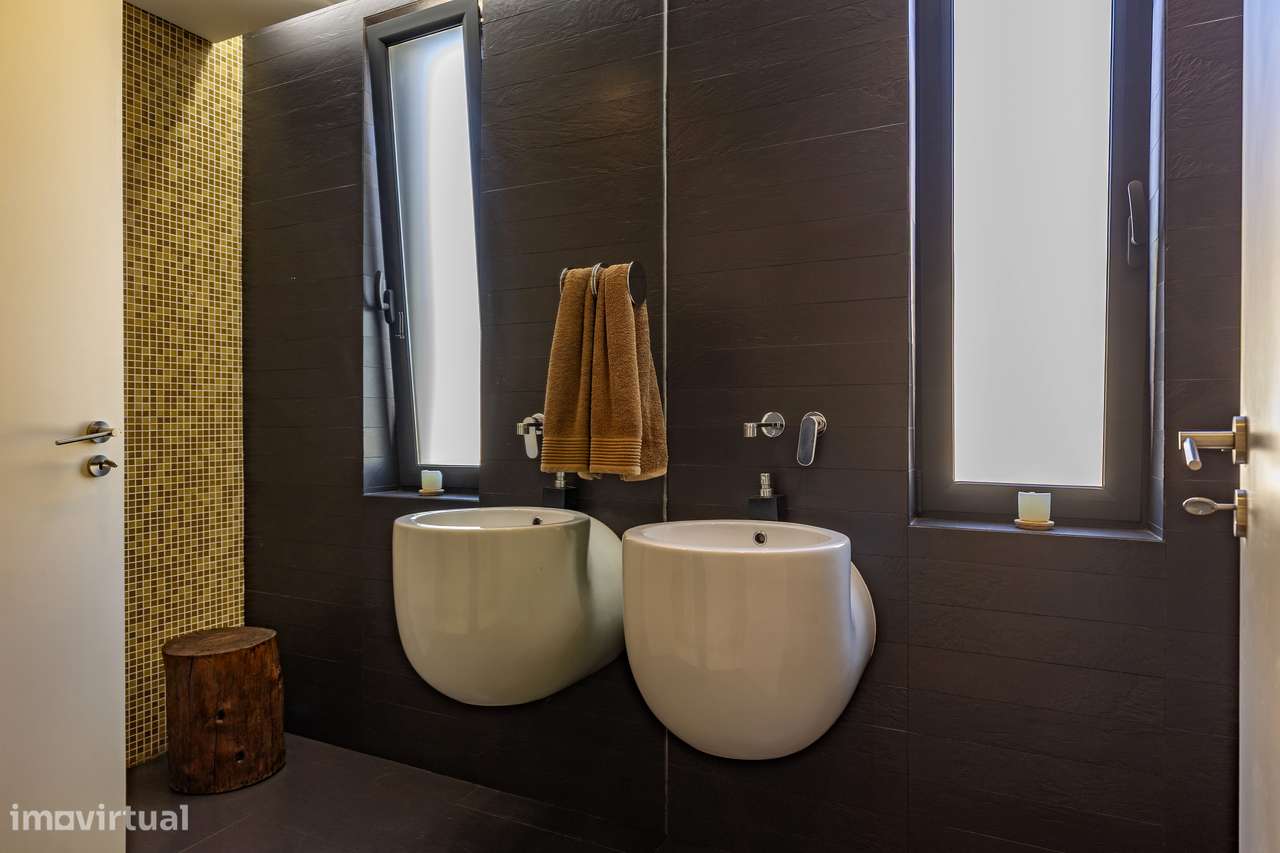 Moradia isolada T6 lote de 1002m2 piscina Sesimbra-38