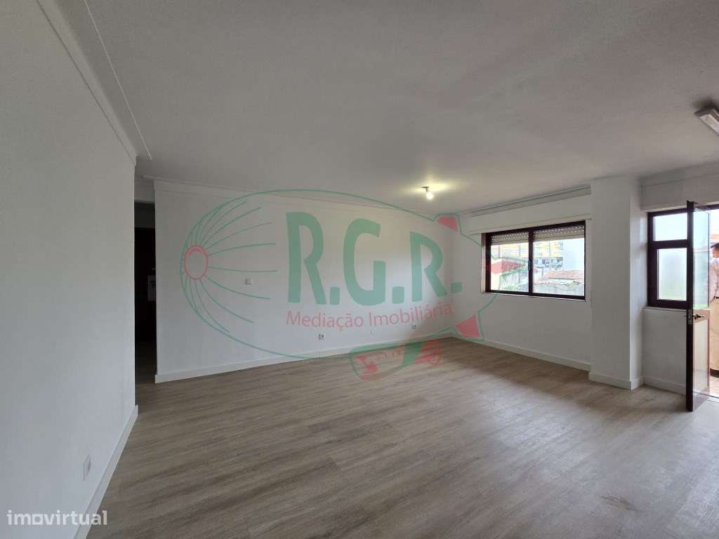 APARTAMENTO T2 - A 2 km Estação RIO TINTO-7