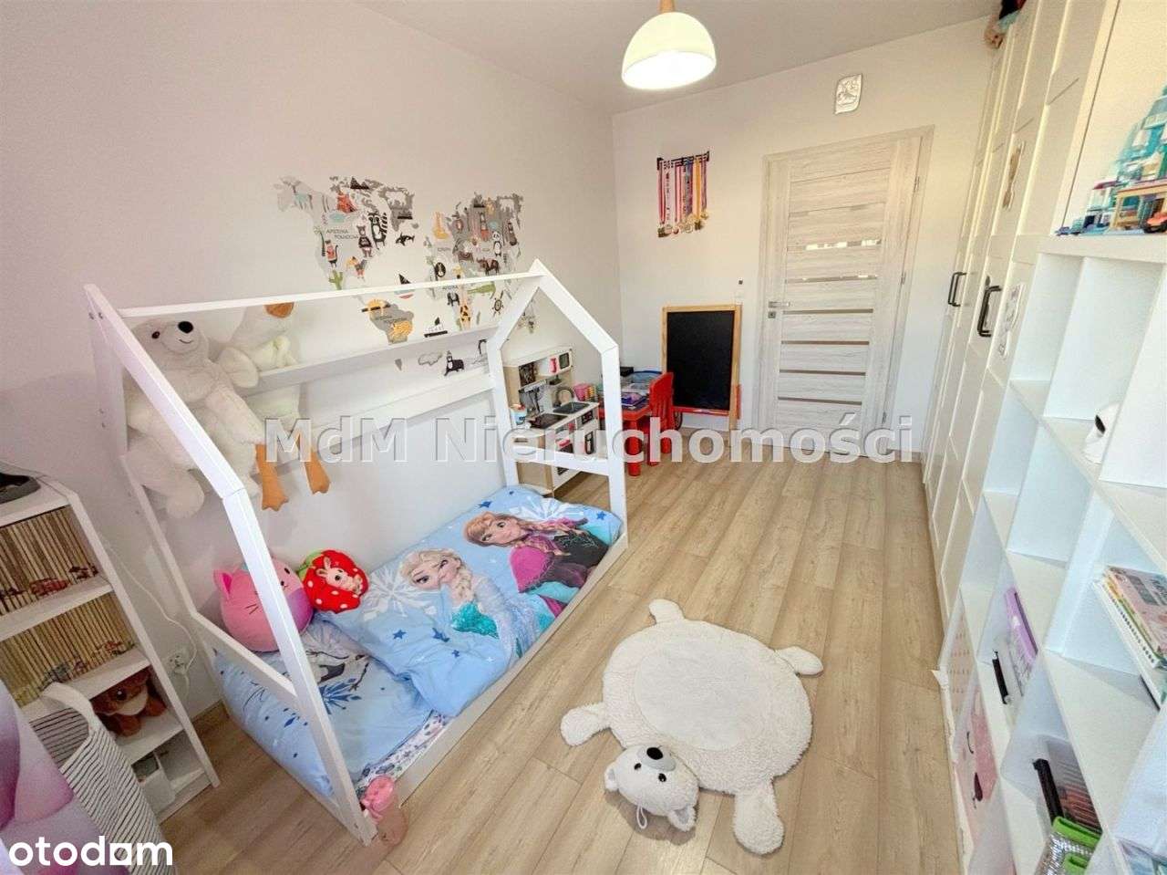 4 pokoje • Balkon • Widok na Błękitną Lagunę-10